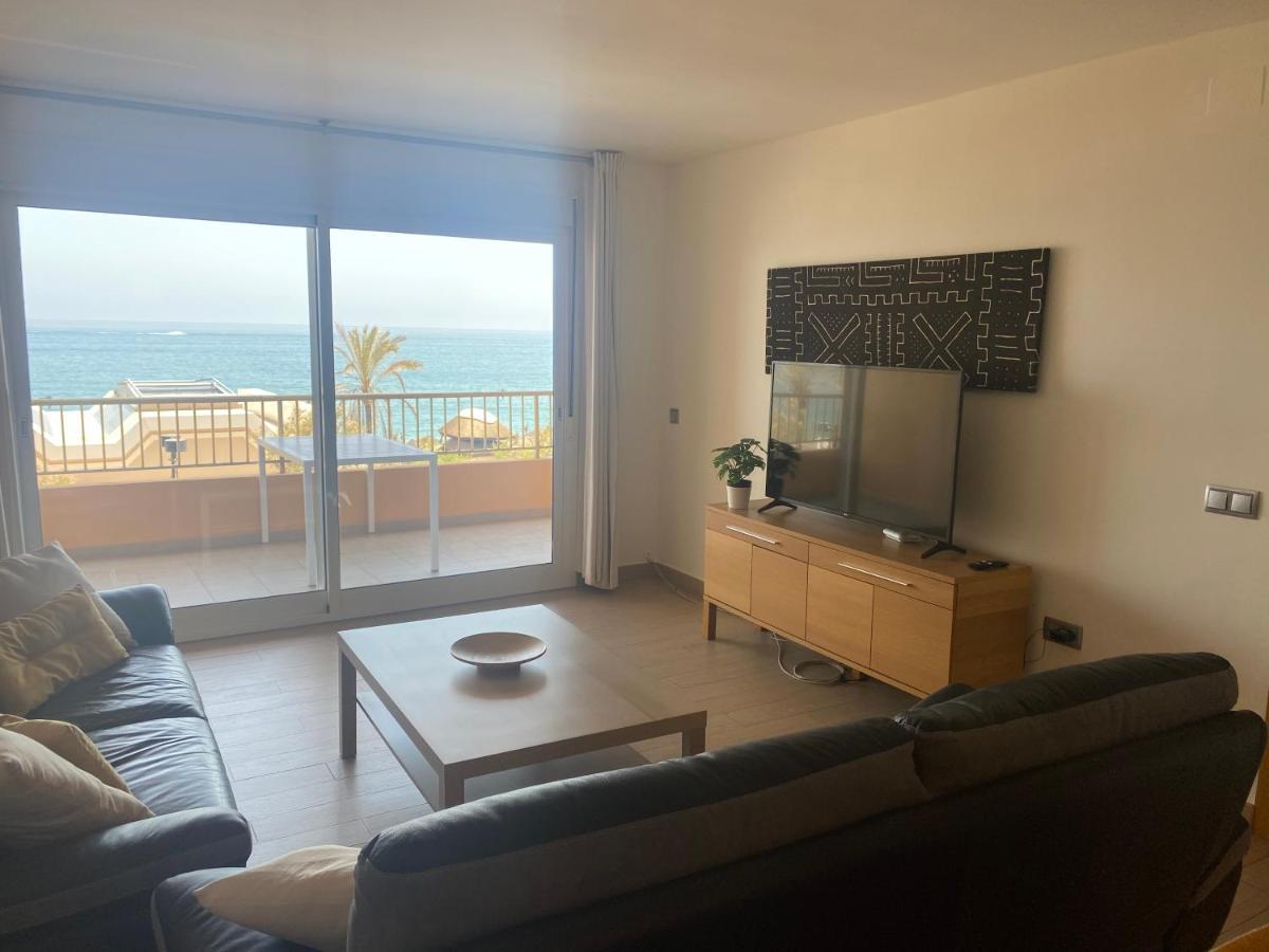 Albamar Frontline Beach Apartment 3 Bedrooms 푸엔히롤라 외부 사진