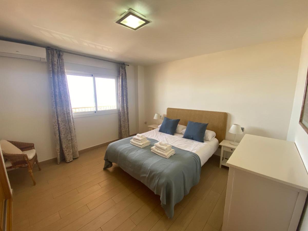 Albamar Frontline Beach Apartment 3 Bedrooms 푸엔히롤라 외부 사진