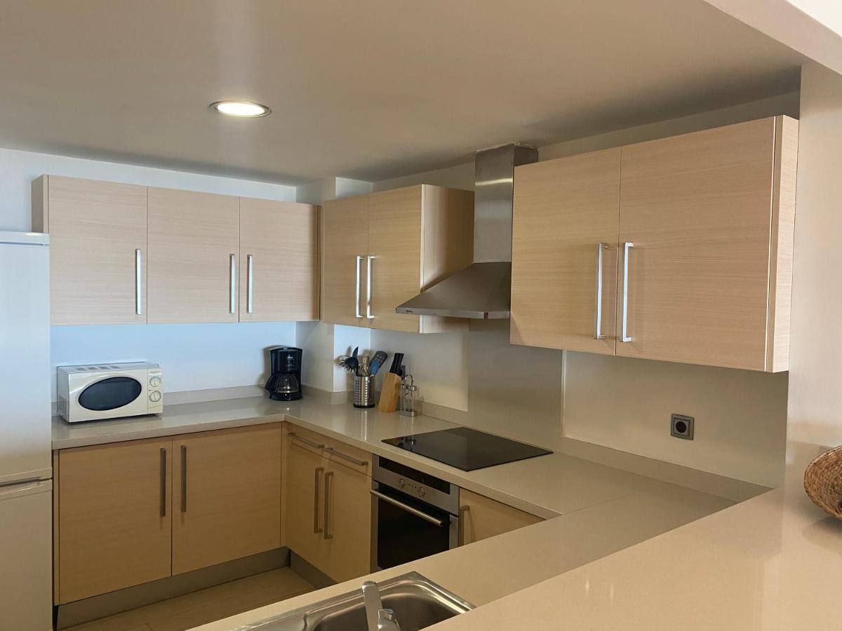 Albamar Frontline Beach Apartment 3 Bedrooms 푸엔히롤라 외부 사진