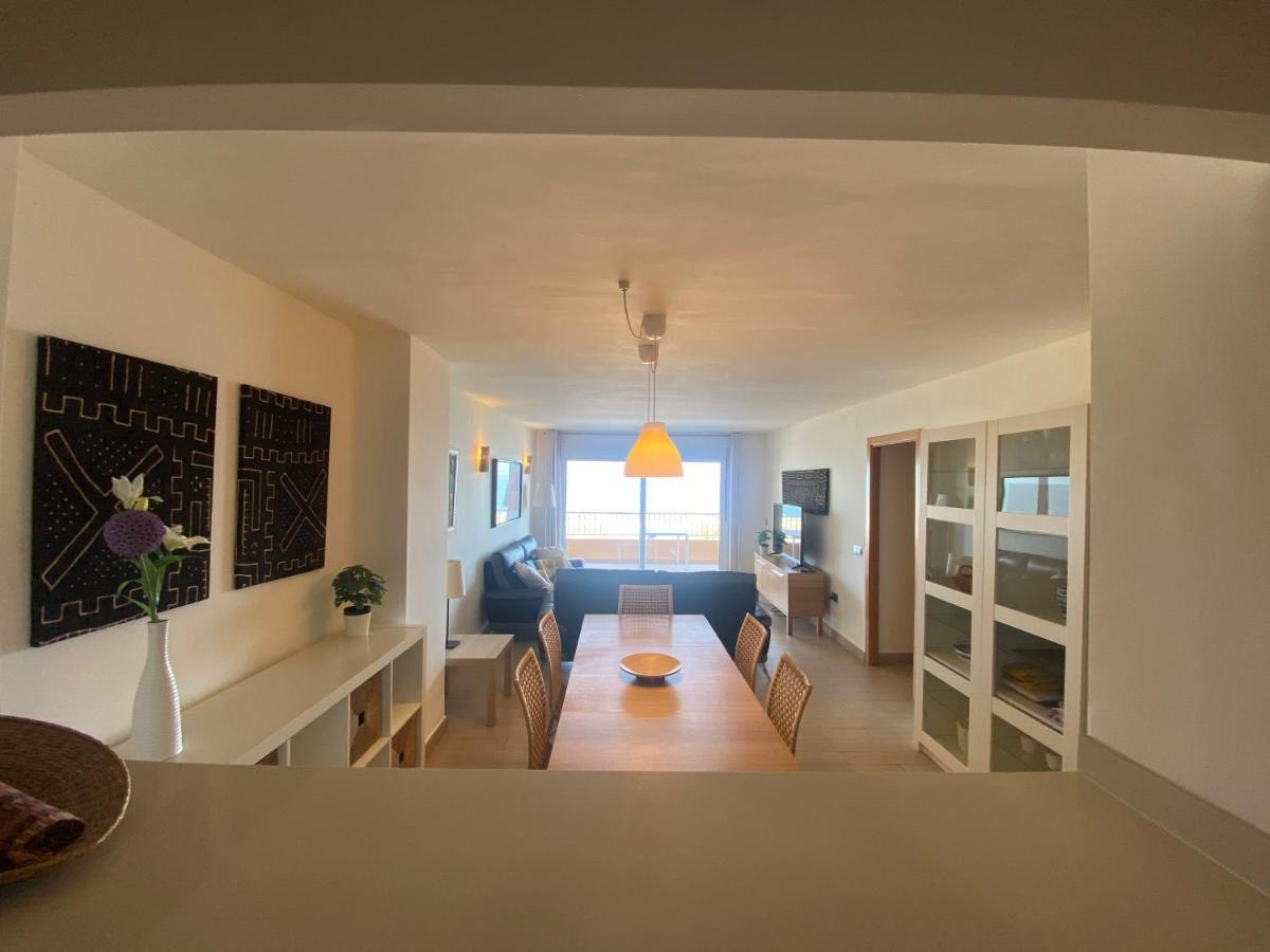 Albamar Frontline Beach Apartment 3 Bedrooms 푸엔히롤라 외부 사진